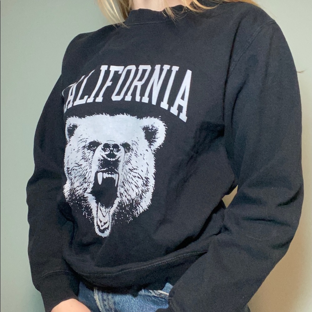 Brandy Melville navy blue california bear crewneck
